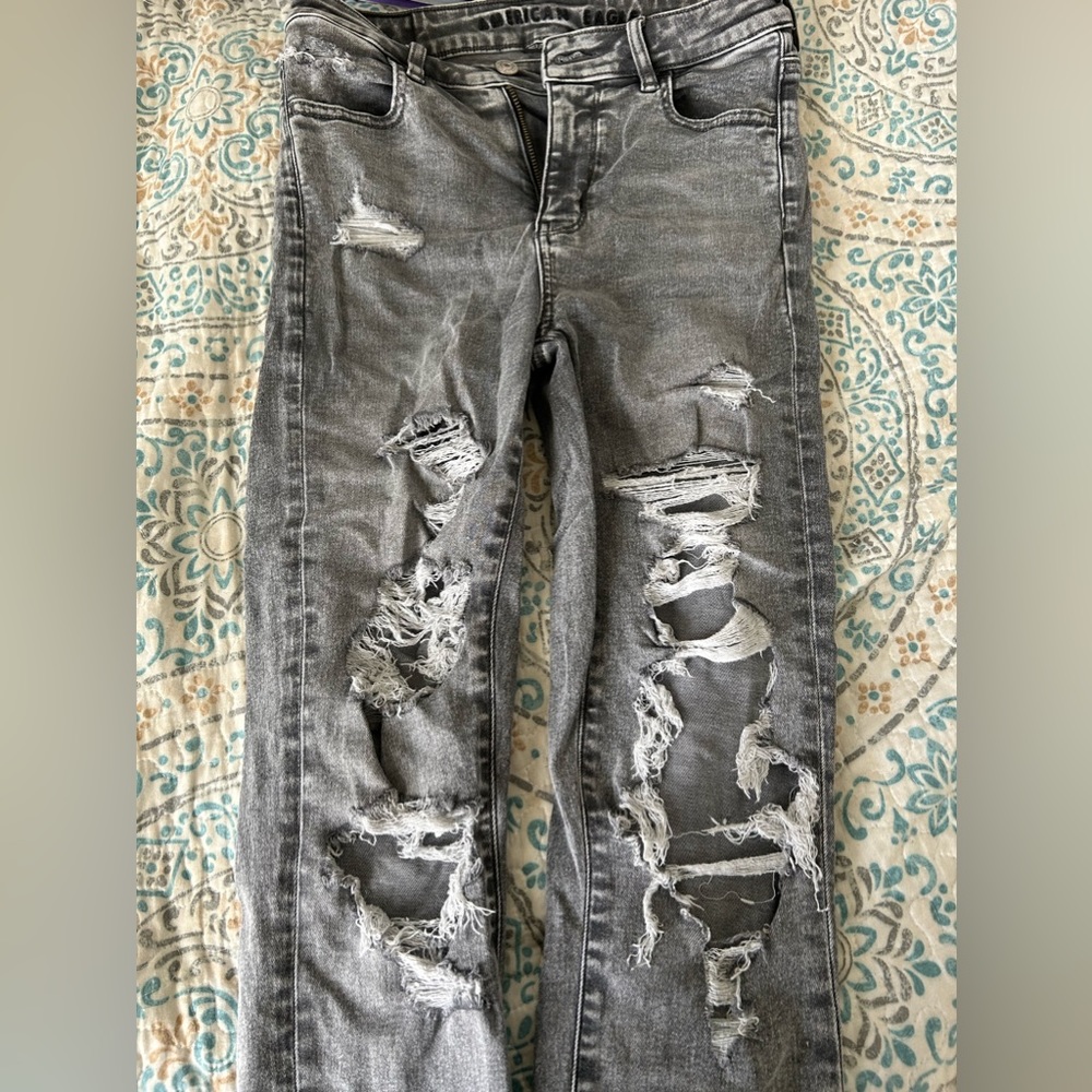 American Eagle skinny jeans